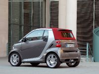 smart fortwo electric drive (2009) - picture 2 of 29