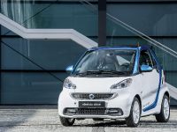 Smart ForTwo Electric Drive (2013) - picture 1 of 17