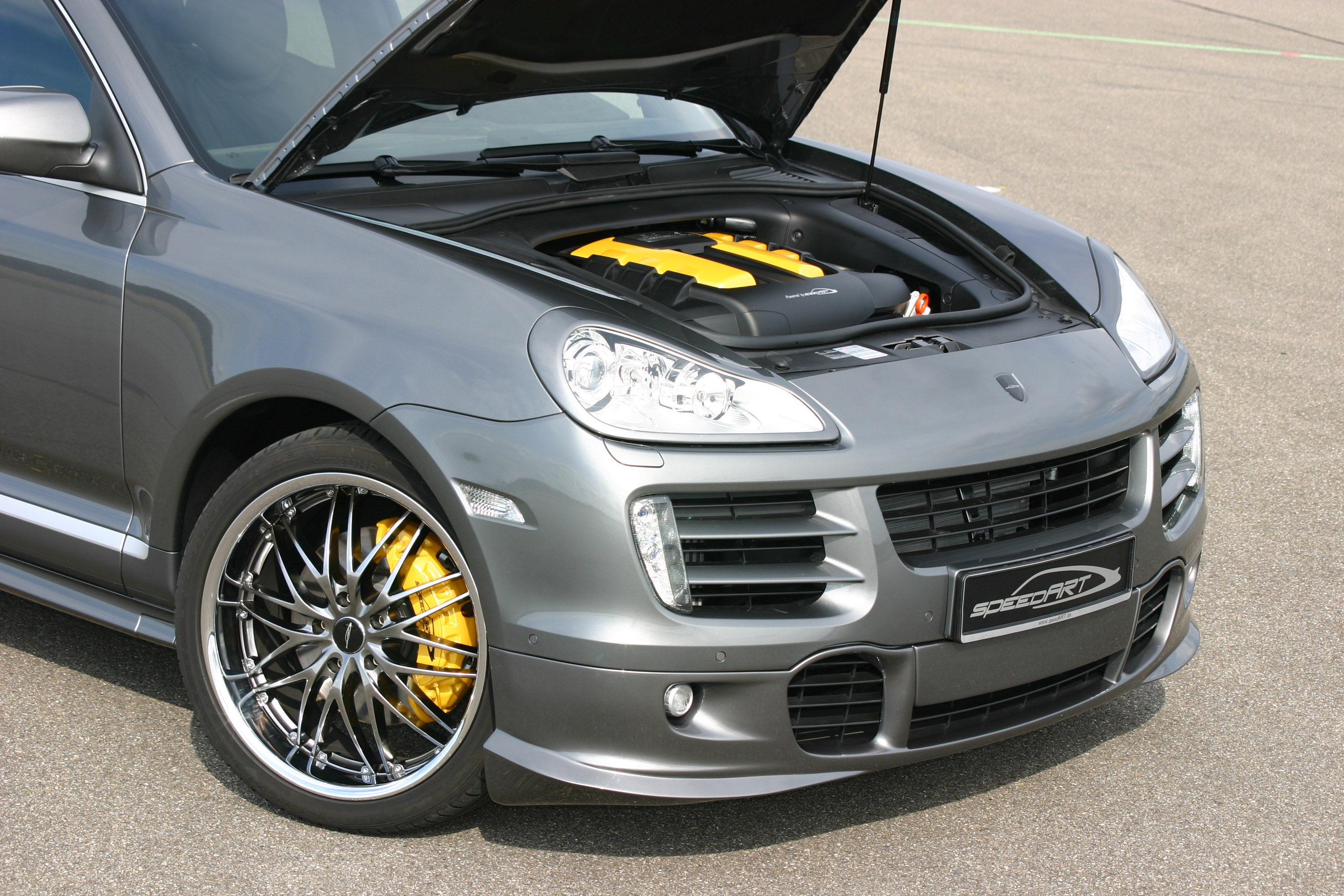 Кайен тюнинг. Порше Кайен. Порше Кайен Tuning. Porsche Cayenne 2009 Tuning. Тюнингованый порш Кайен.