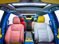 SpongeBob Movie-themed  Toyota Sienna (2015) - picture 5 of 6