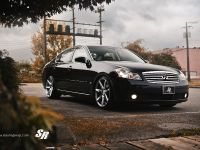 SR Auto Infiniti M35 Vossen CV7 (2012) - picture 1 of 8