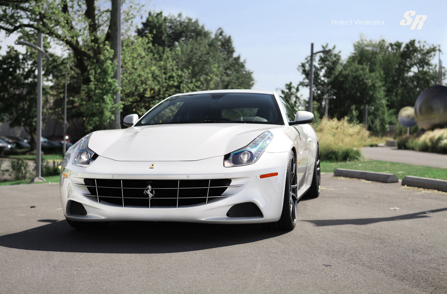 SR Auto Vindicator Ferrari FF