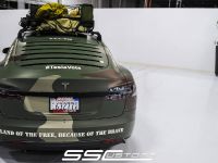 SS Customs Tesla Model S TeslaVets Project (2014) - picture 6 of 11