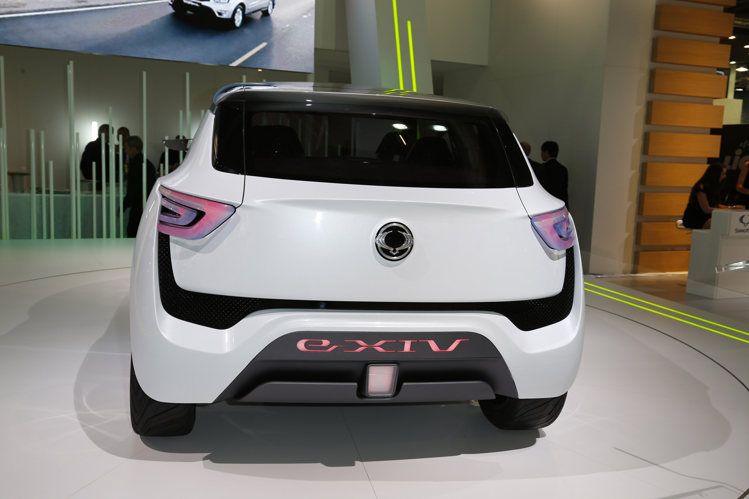 SsangYong e-XIV concept Paris