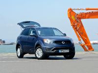 SsangYong Korando CSX 4x4 Commercial (2014) - picture 2 of 4