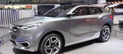 SsangYong SIV-1 Geneva (2013) - picture 4 of 7