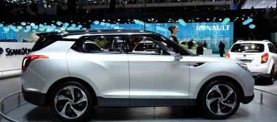 SsangYong XLV Geneva (2014) - picture 4 of 5