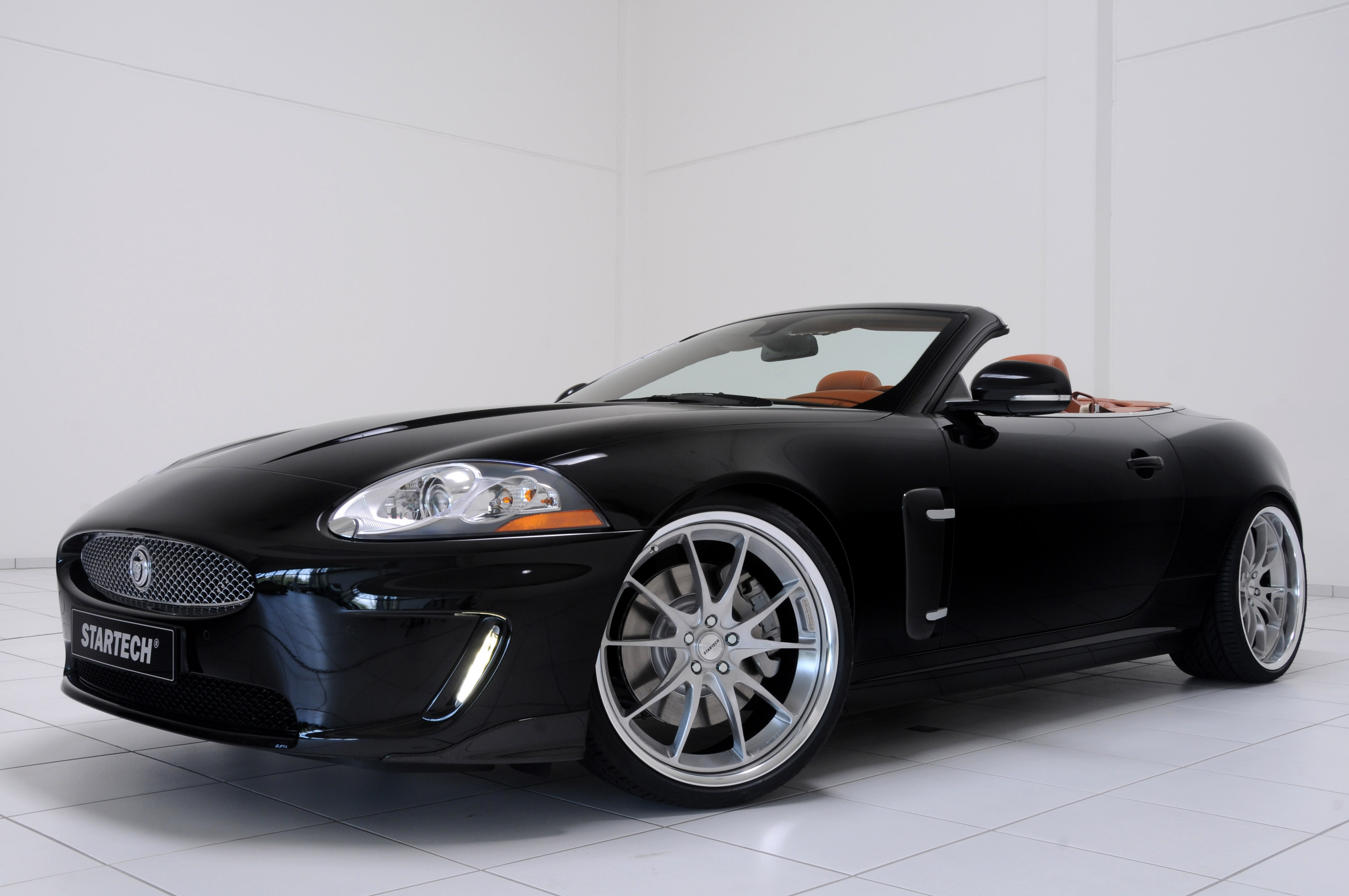 STARTECH Jaguar XK and XKR