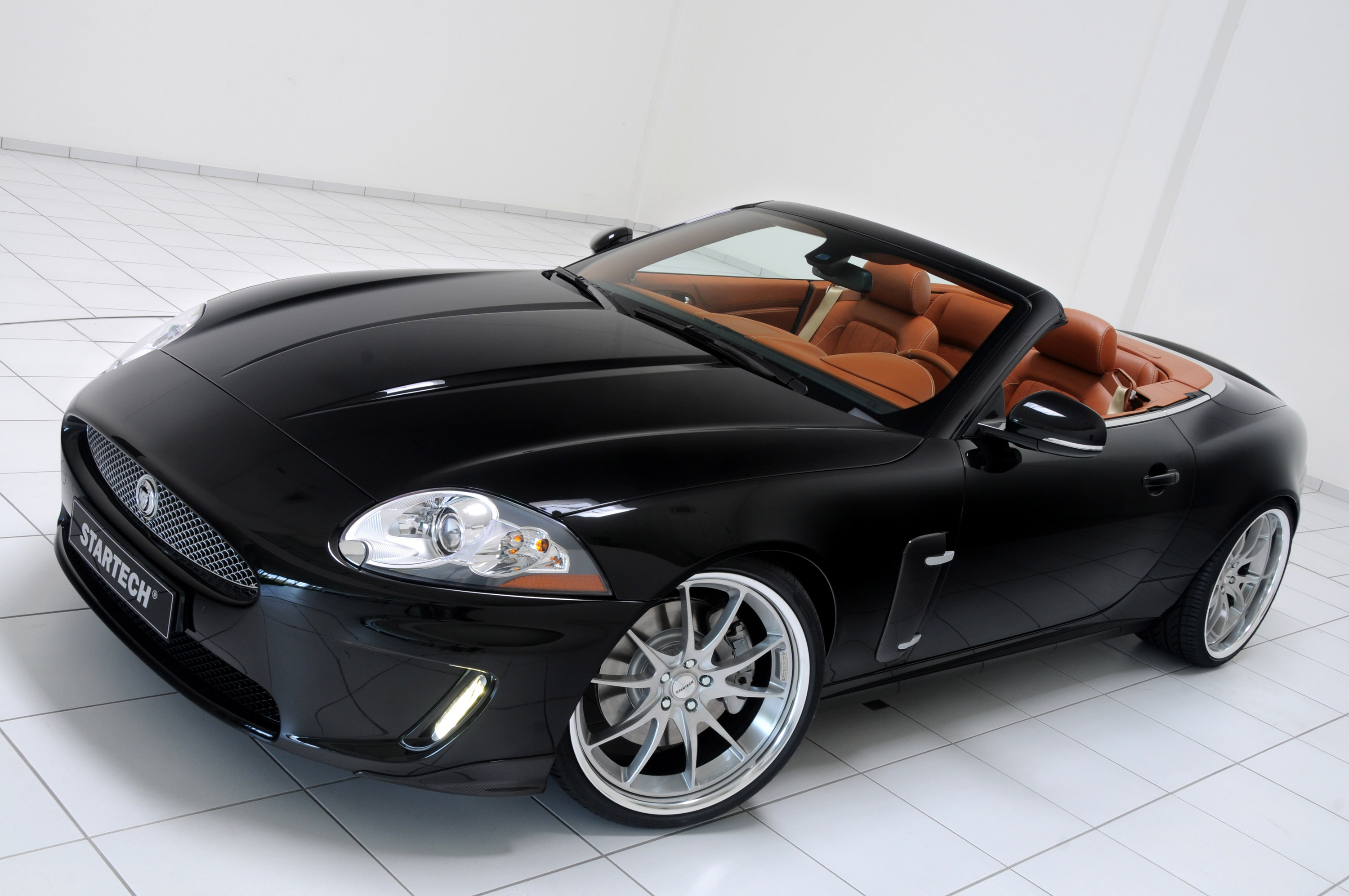 STARTECH Jaguar XK and XKR