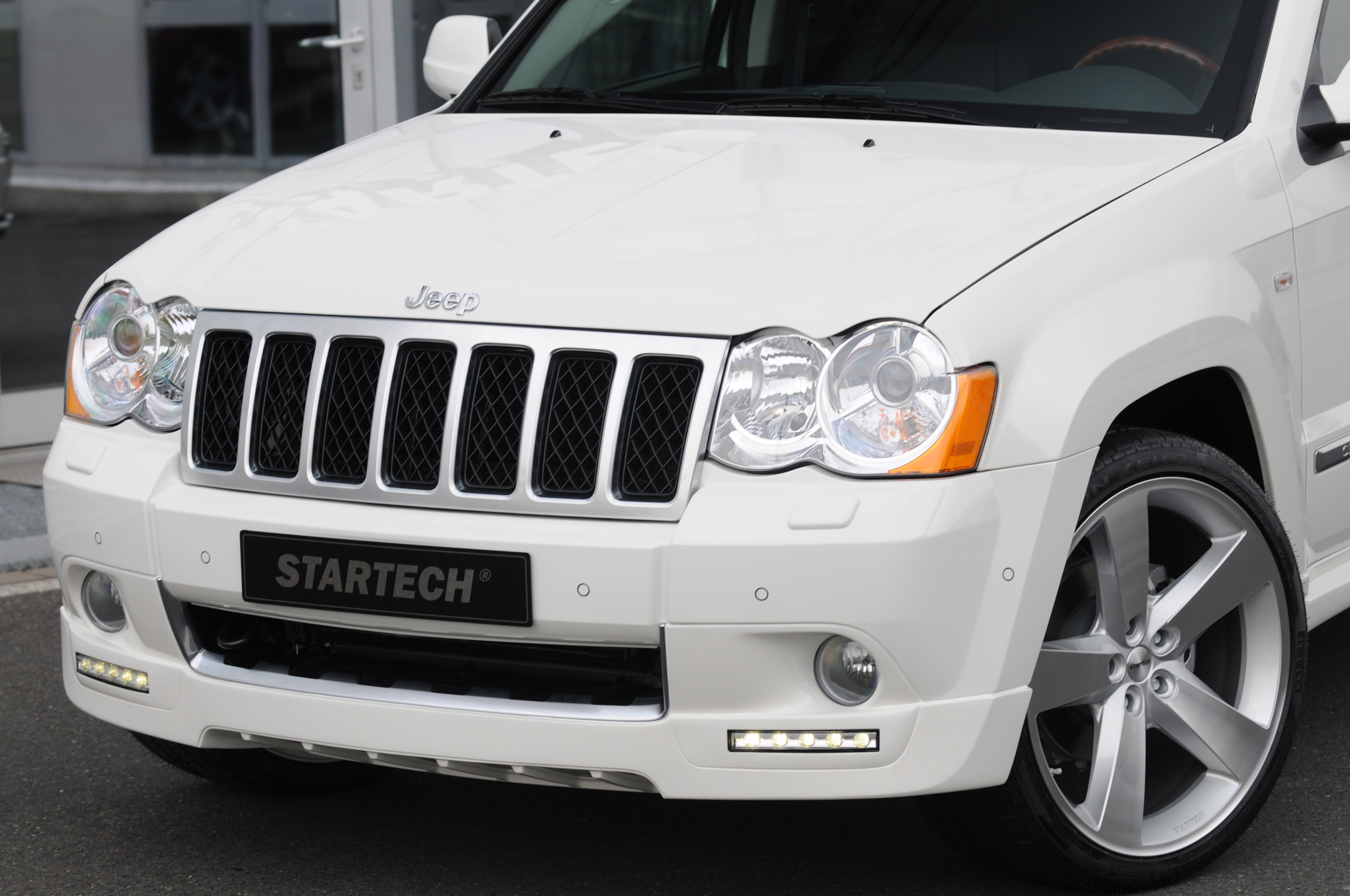 STARTECH Jeep Grand Cherokee