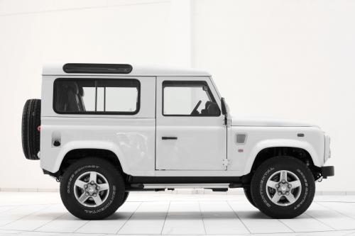 STARTECH Land Rover Defender 90 Yachting Edition (2010) - picture 9 of 13
