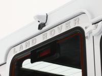 STARTECH Land Rover Defender 90 Yachting Edition (2010) - picture 8 of 13