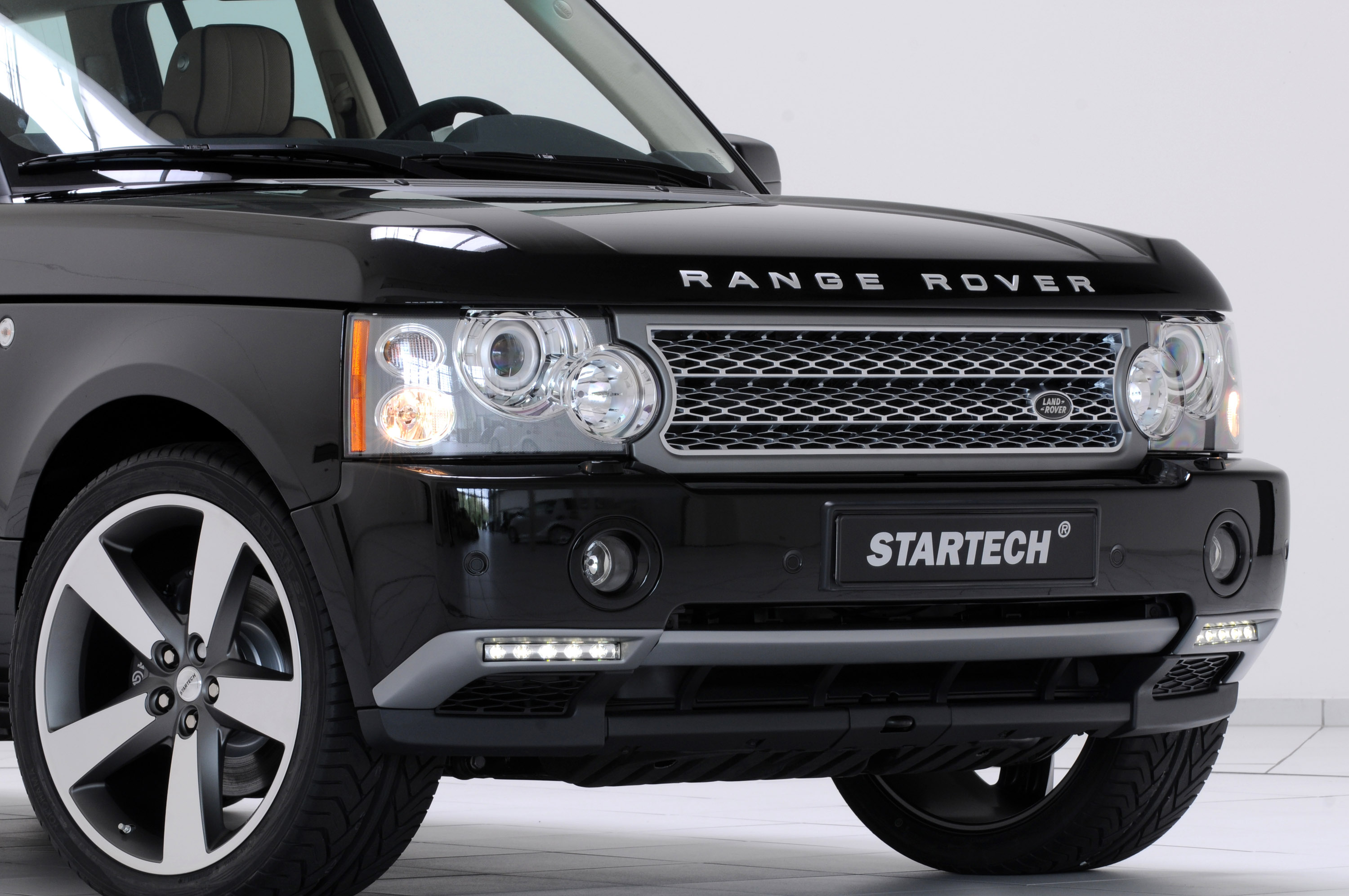 STARTECH Range Rover
