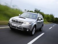 Subaru Forester (2009) - picture 1 of 4