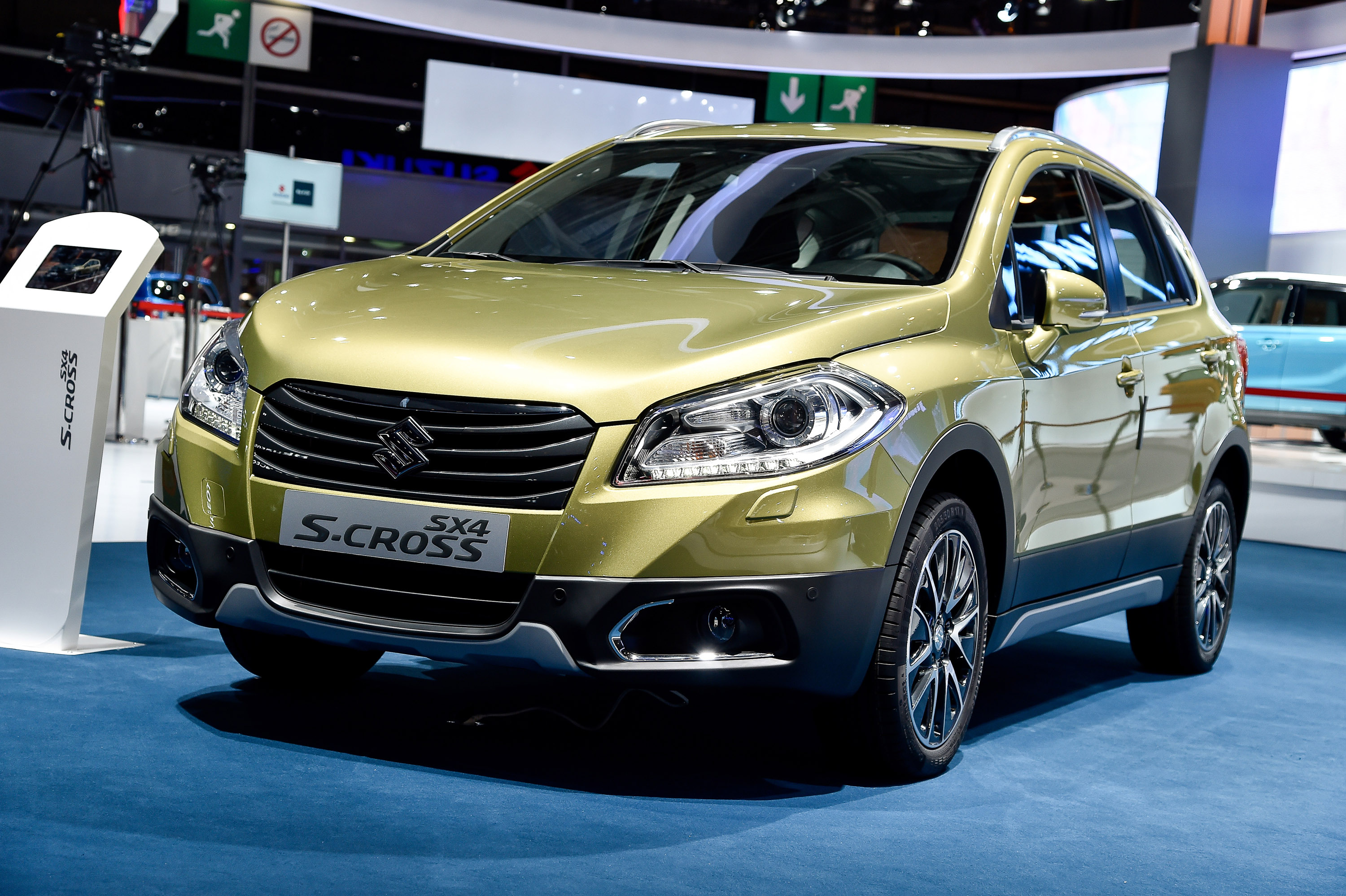 Suzuki SX4 S-Cross Paris