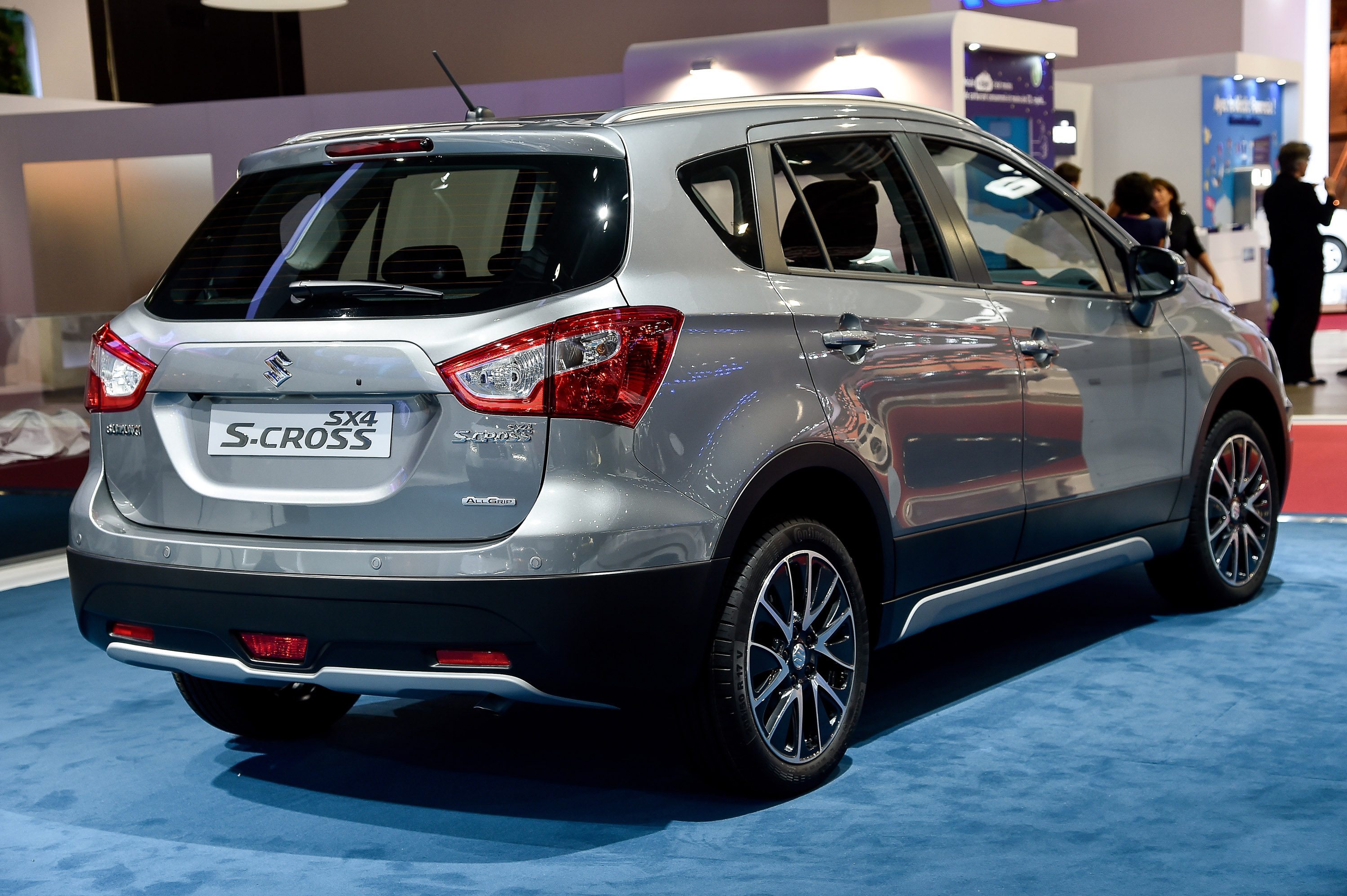 Suzuki SX4 S-Cross Paris