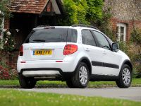 Suzuki SX4 X-EC Special Edition (2011) - picture 4 of 6