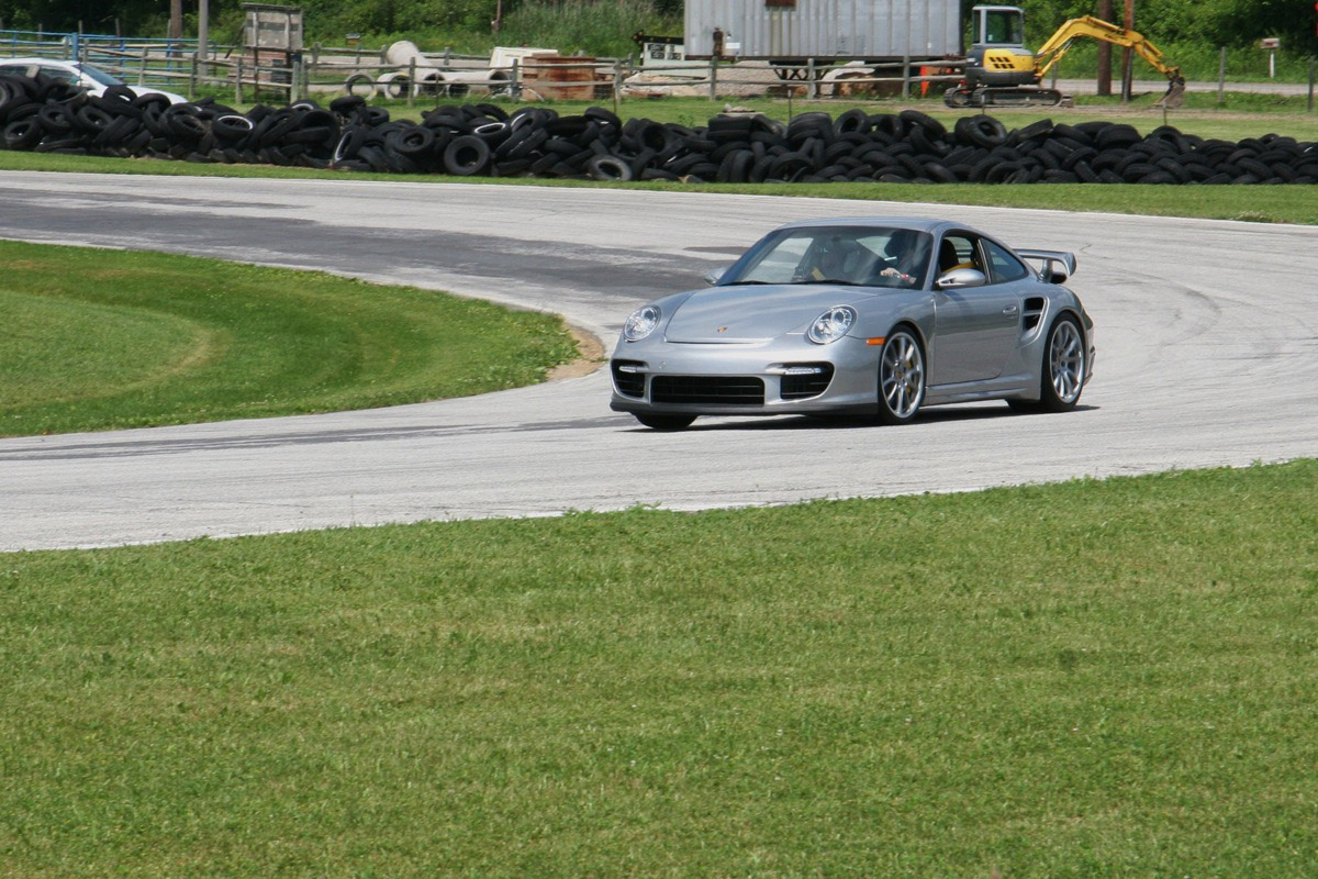 Switzer Performance Porsche GT2 R911S