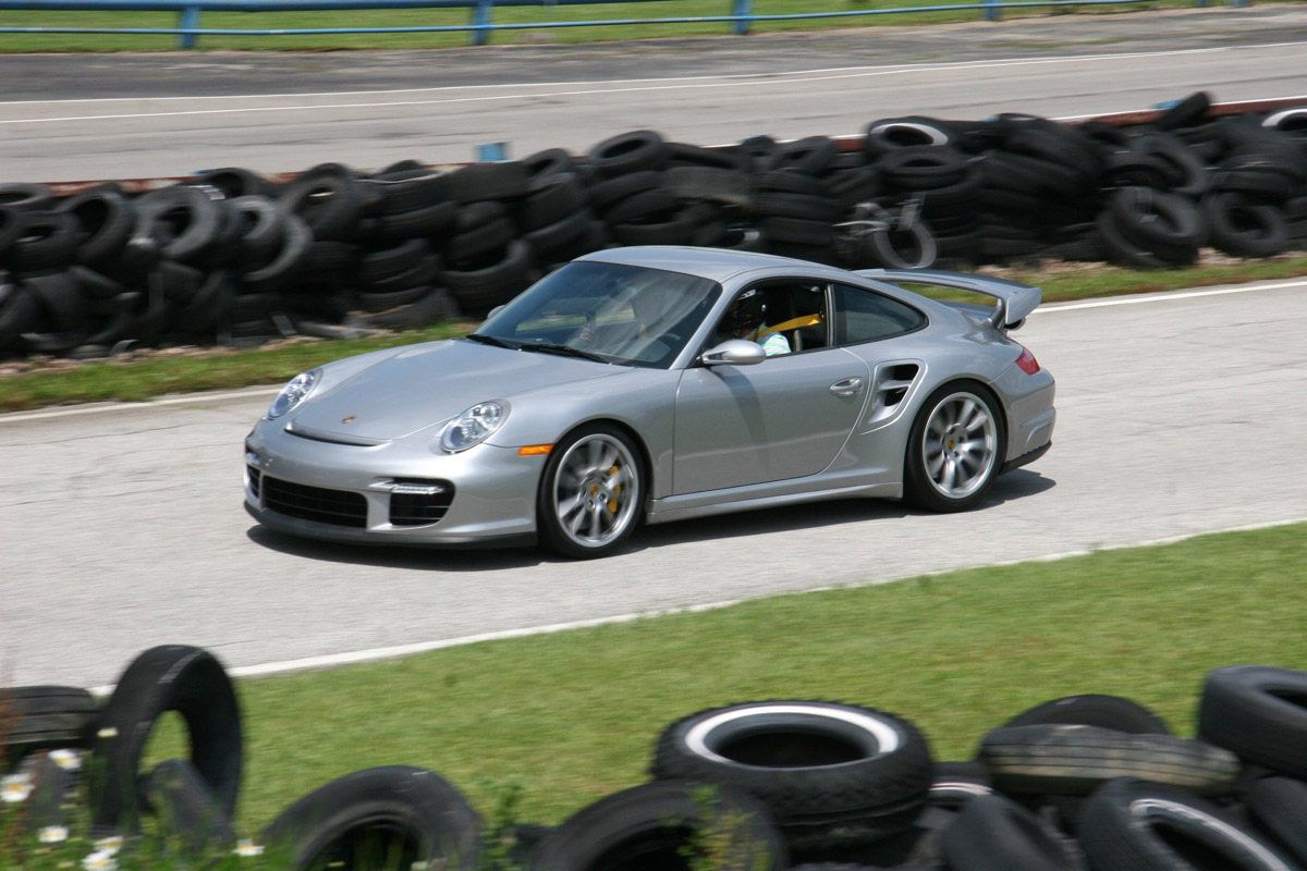 Switzer Performance Porsche GT2 R911S