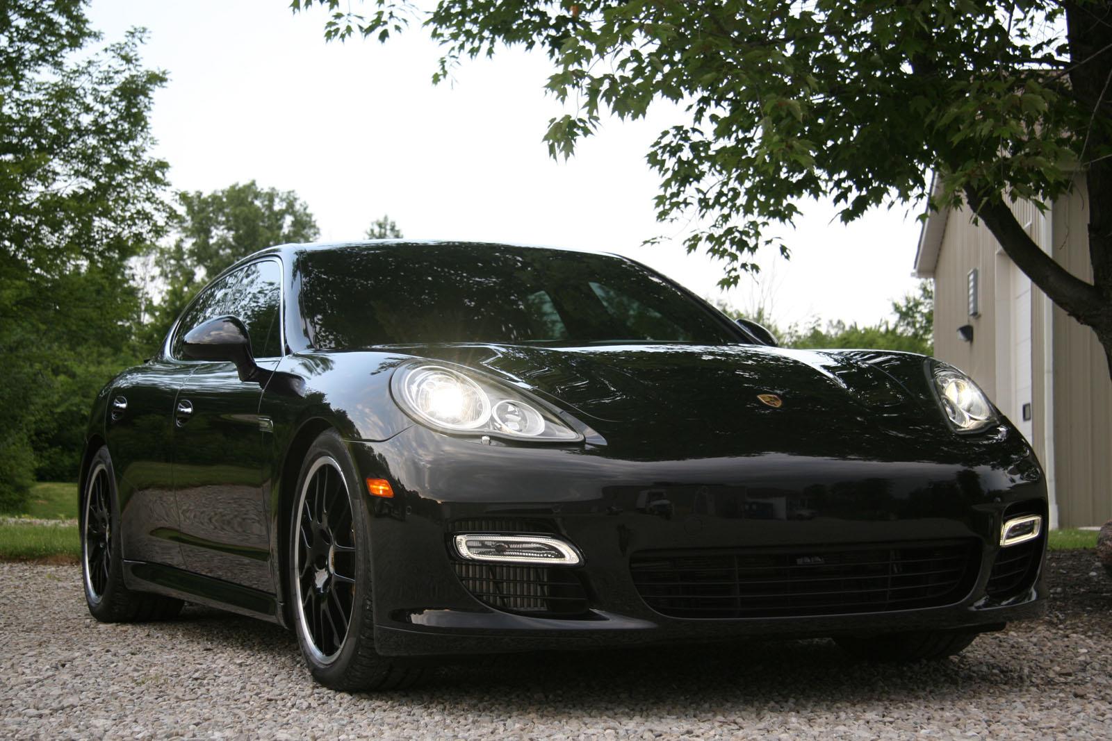 Switzer Porsche Panamera Turbo