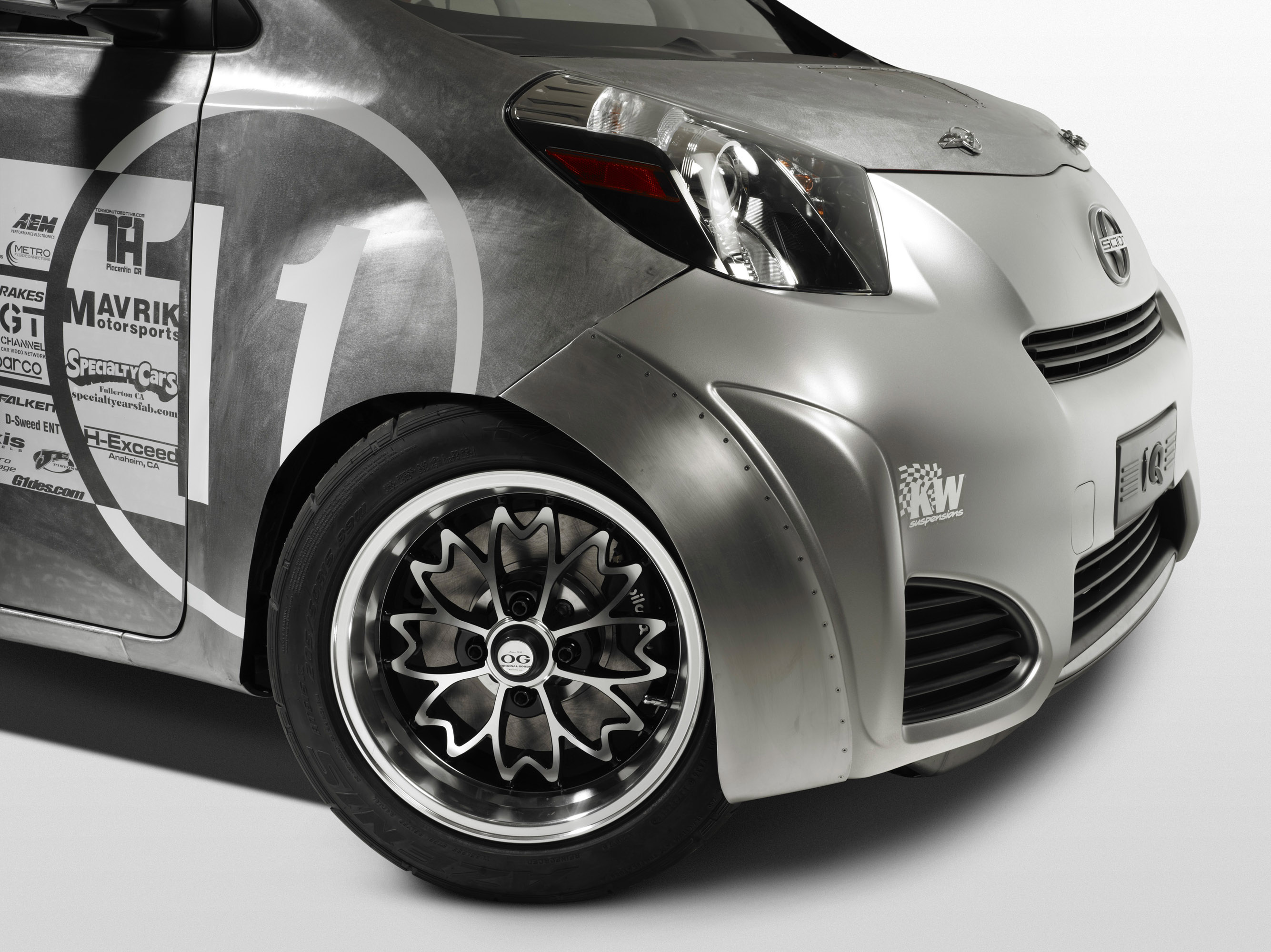 Tatsu Scion iQ