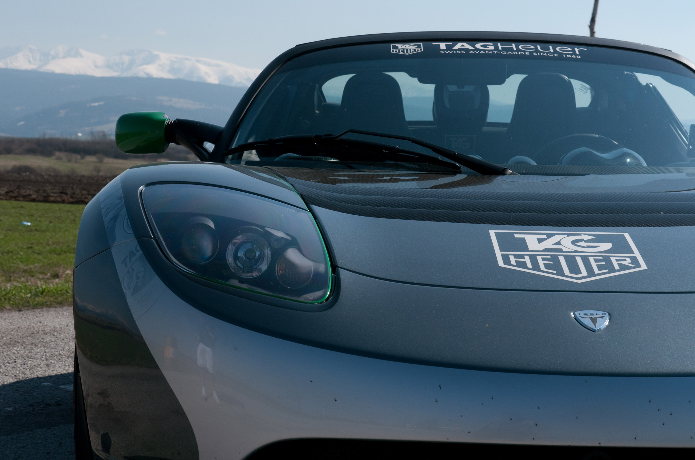 Tesla Roadster TAG Heuer - Odyssey of Pioneers world tour