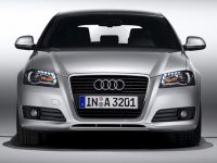 Audi A3 (2009) - picture 1 of 6