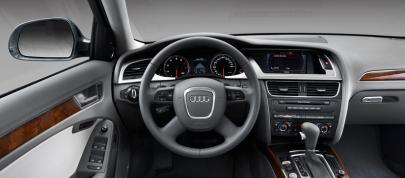 Audi A4 Avant (2009) - picture 4 of 6