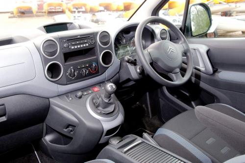 Citroen Berlingo Multispace (2008) - picture 17 of 20