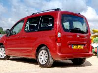 Citroen Berlingo Multispace (2008) - picture 3 of 20