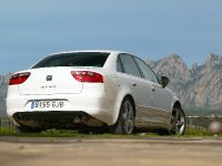 Seat Exeo (2009) - picture 5 of 7