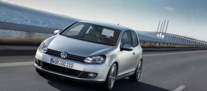 Volkswagen Golf (2008) - picture 7 of 26