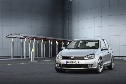 Volkswagen Golf (2008) - picture 1 of 26