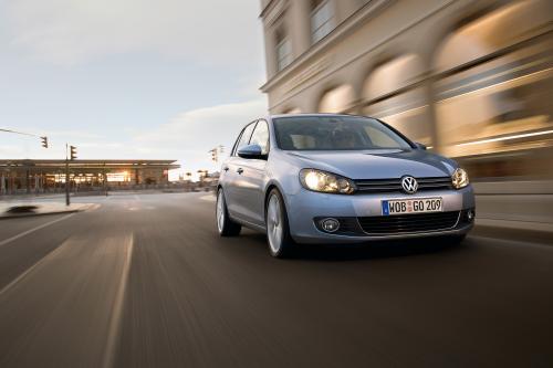Volkswagen Golf (2008) - picture 17 of 26