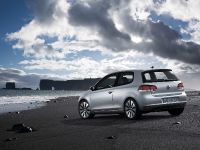 Volkswagen Golf (2008) - picture 8 of 26