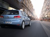 Volkswagen Golf (2008) - picture 6 of 26