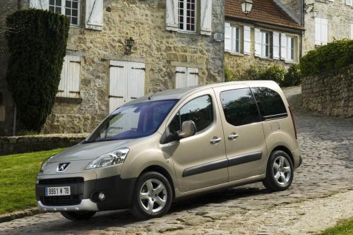 Peugeot Partner Tepee (2009) - picture 1 of 4