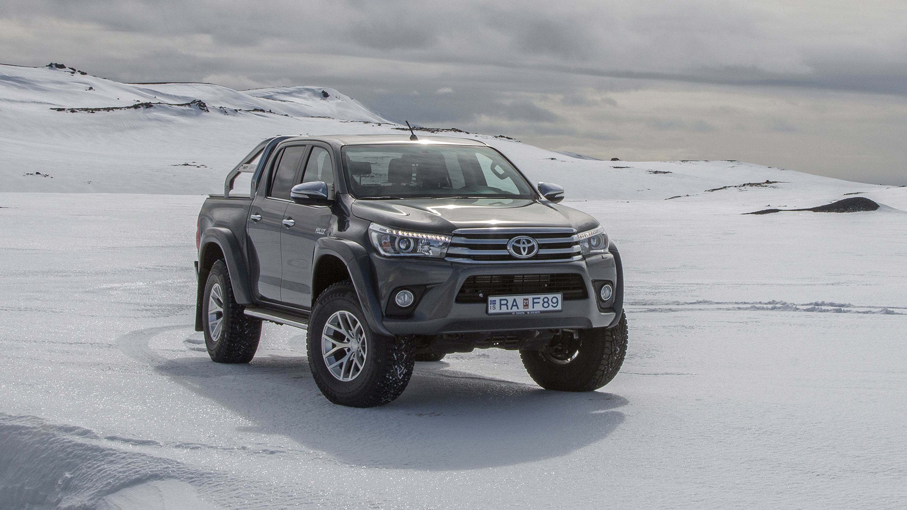 Toyota Arctic Trucks Hilux AT35