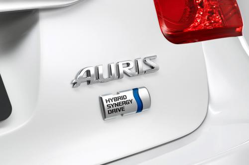 Toyota Auris HSD Full Hybrid Concept (2010) - picture 9 of 11