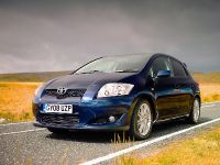 Toyota Auris SR (2008) - picture 3 of 6