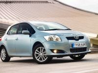 Toyota Auris Stop-Start (2008) - picture 1 of 3