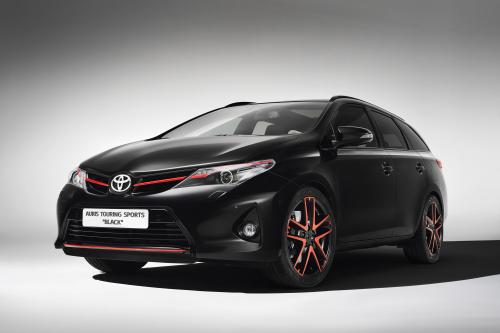 Toyota Auris Touring Sport Black (2013) - picture 1 of 3