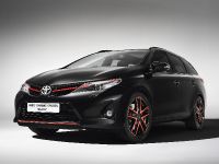 Toyota Auris Touring Sport Black (2013) - picture 1 of 3