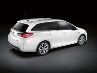 Toyota Auris Touring Sports (2012) - picture 4 of 6