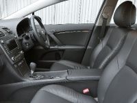 Toyota Avensis Built In Britain (2009) - picture 6 of 7