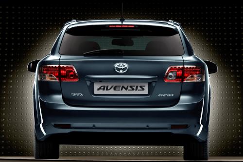 Toyota Avensis (2008) - picture 8 of 11
