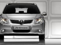 Toyota Avensis (2008) - picture 1 of 11