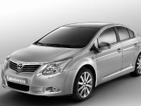 Toyota Avensis (2008) - picture 2 of 11