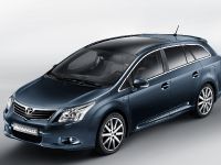 Toyota Avensis (2008) - picture 5 of 11
