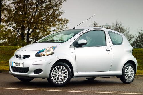 Toyota Aygo Platinum (2009) - picture 1 of 8